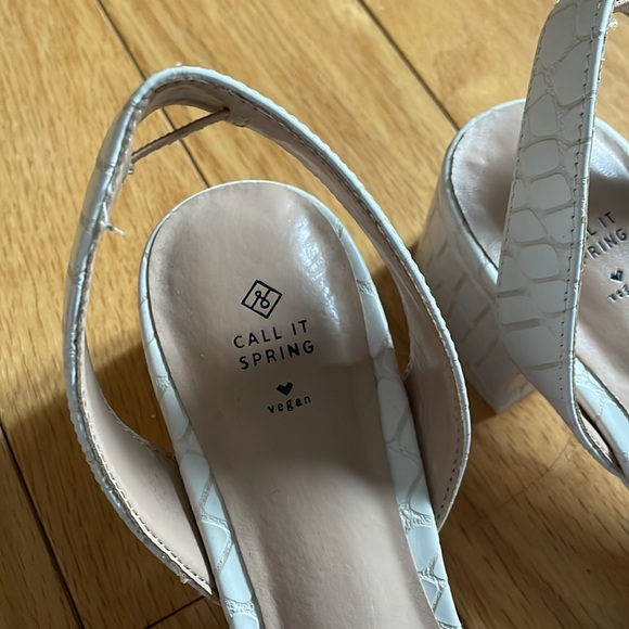 Call it Spring Sling Back Block Heels - Picture 6 of 6